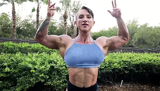 Hughe pecs flex, boyun tendonları