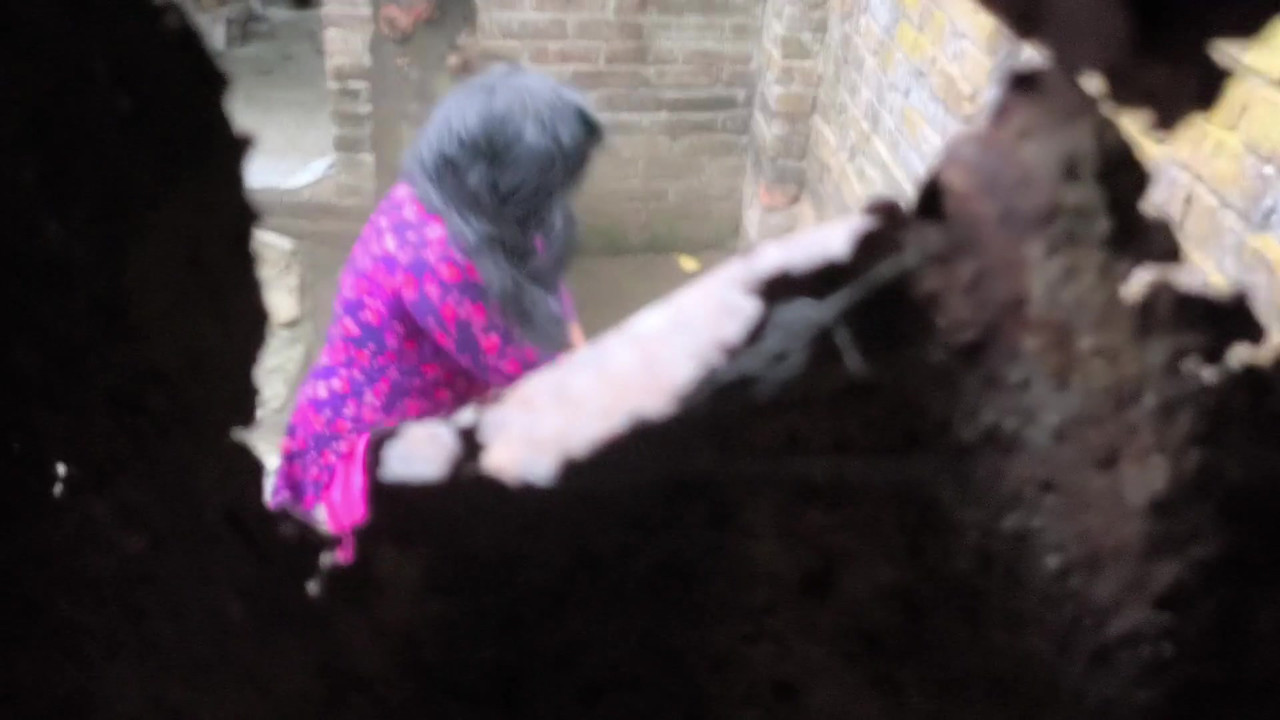 I see my step aunty and my step uncle taking a bath