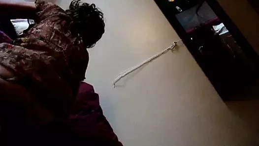 Kahverengi eski moda naylon çoraplar.