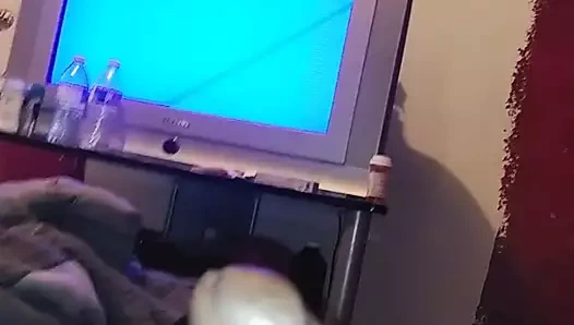 O da çük alamazdı, bu yüzden onu kedi gözyaşları çok ıslak ağladı