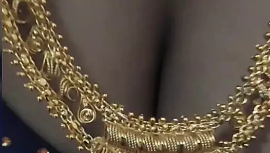 Yeni seksi mallu evli kadın