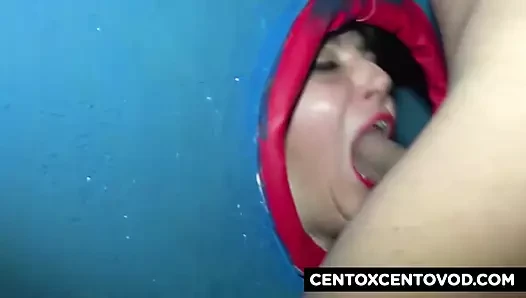 Gangbang e Glory Hole per Alexy Brey