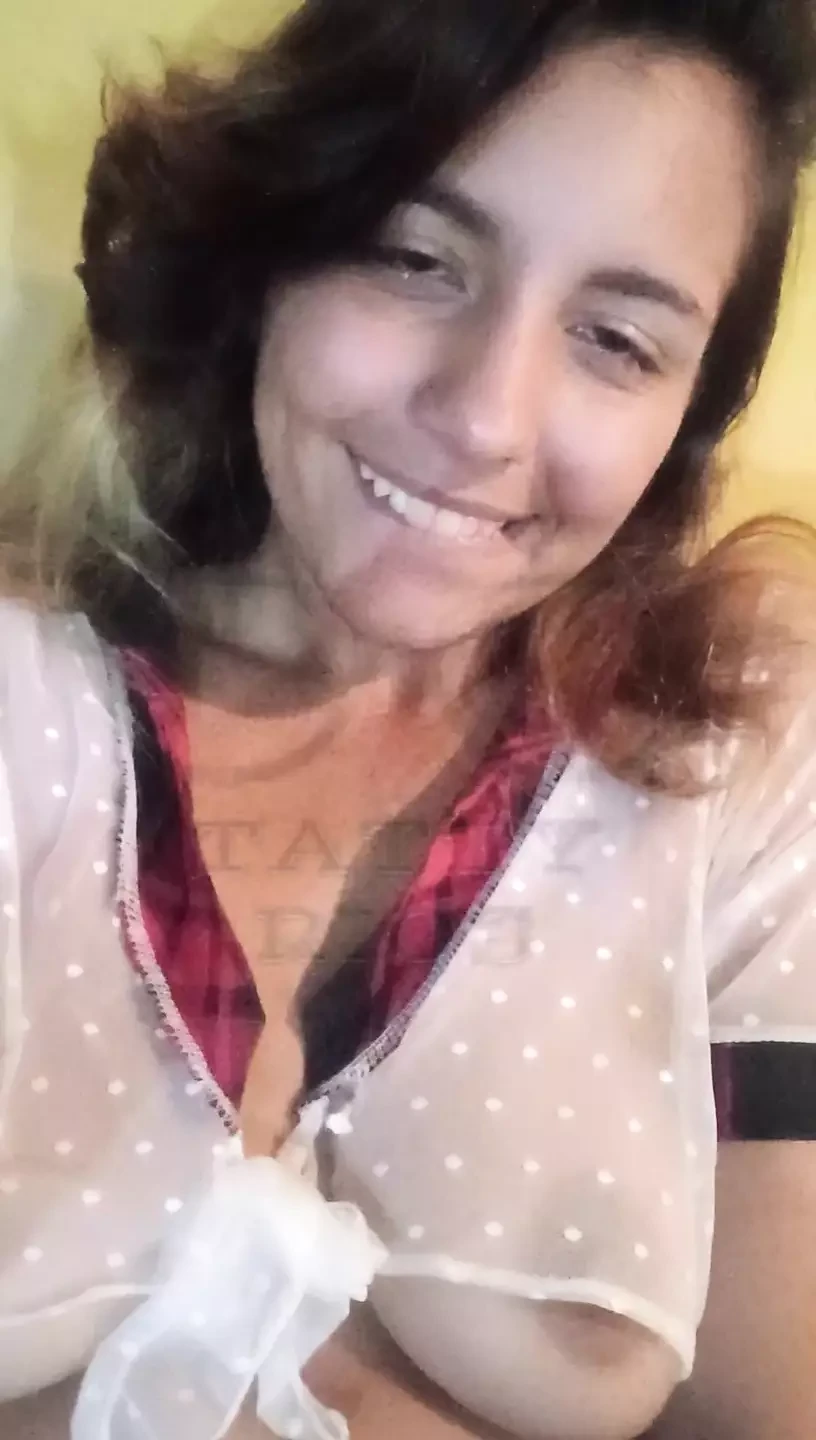 Horny schoolgirl masturbates with her vibrator - Tatty Rios