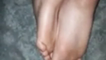 en büyük twinks henüz üzerinde onu dans tabanları