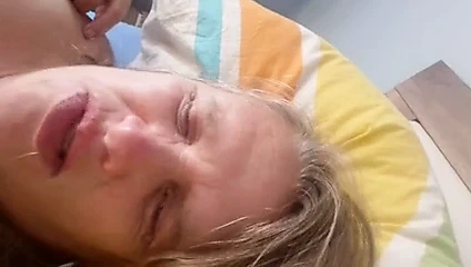 Birgit die geile Hausfrau 11