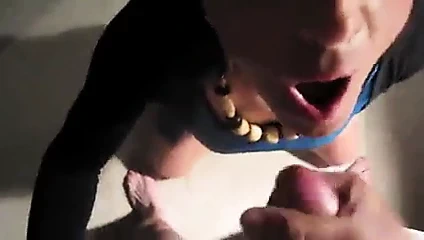 Genç bir adamın kremi.