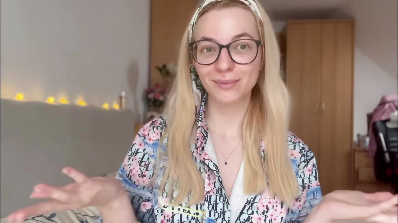 Paypig onu yıkadıktan sonra ayda 30 dolarda yaşıyor