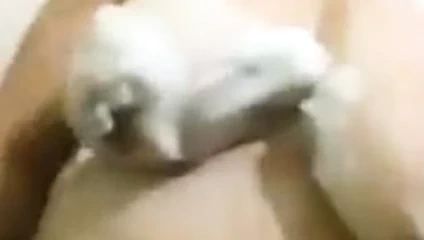 Kopftuch MILF beim Duschen