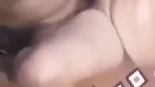 Hintli Anneyle Seks Yaptım, Onu Seksle Tatmin Ettim.