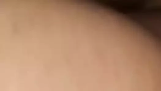 Kız büyük göt ve seksi peperoni seviyor seks