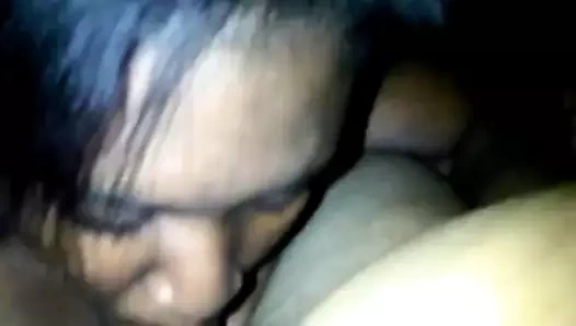 Kalın kiracı kalmak için beni yalıyor - bölüm 2