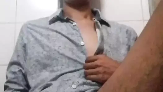 Banyoda elle muamele