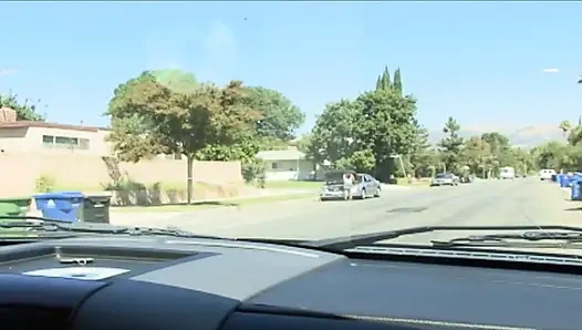 Amatör amcığın muhteşem neşeli amcığı majestic pecker için tamamen açık bekliyor