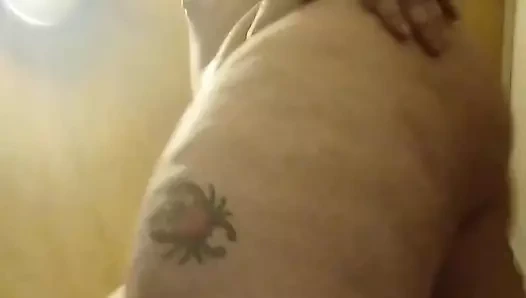 Giantess büyük götlü ve osurarak seni azdırıyor