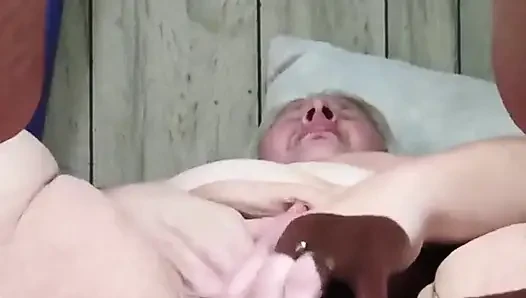 Şişman ve tıknaz ve o yarağı istiyor azgın hasta