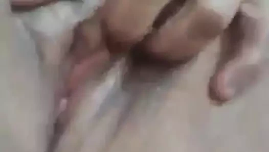 Olgun bana mastürbasyon yapıyor