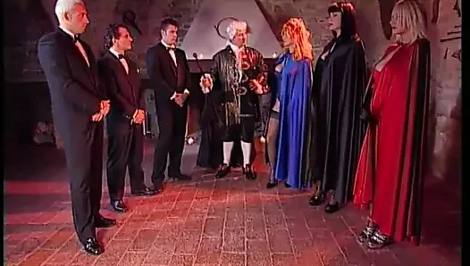 Kontun Evinde Seks Partisi: 3 Koyun Fahişe Onu Kiçina Aliyor