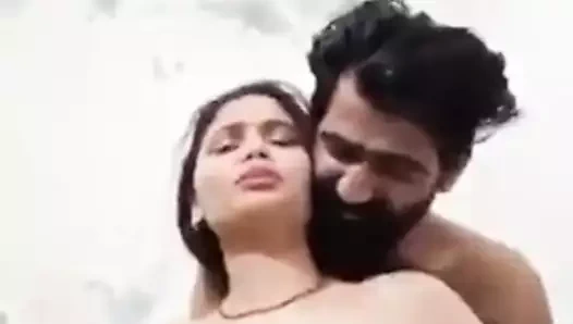 Pakistanlı aşk kuşları