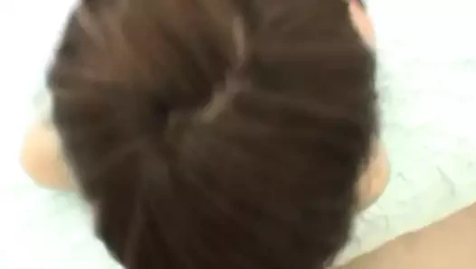 Tatlı ve sulu oral seks yapma hissediyorum uyandırmak için hissetmek