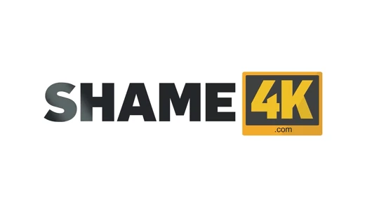 Utanç4k. güzel milf harika bir komşu olmaya çalışıyor
