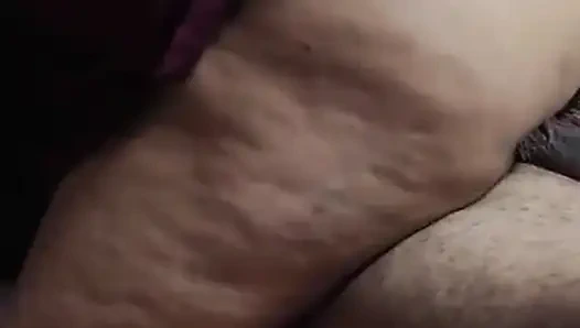 Evli kadın arkadaşıyla eş değiştiriyor gerçek Arap evli kadın arkadaşlarıyla paylaşıyor