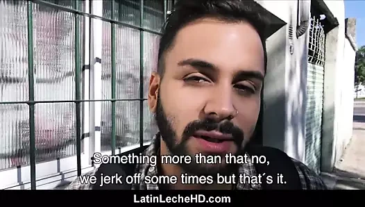 genç amatör düz latino ücretli için Siktir et gay adam içinde sokak