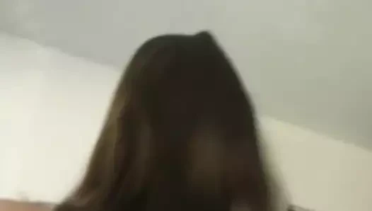 Amatör debbie sikiliyor ve yüzüne boşalıyor