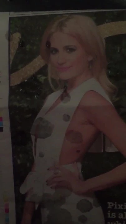 Pixie lott boşalma anısına 1