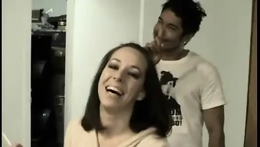 Kamera arkası biseksüel üçlü grup seks yapanlar