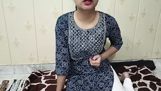 Hintli güzel üvey kız kardeş bakire üvey erkek kardeşini sikiyor