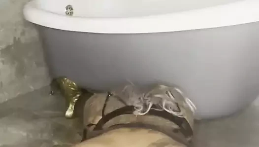 Onlyfans sızdırılmış - sıcak dövmeli İngiliz milf yapay penis makinesinde sert boşalıyor