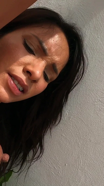 Gerçek Porto Rikolu çift Jennifer ve Cody otel balkonlarında herkesin içinde sevişiyor