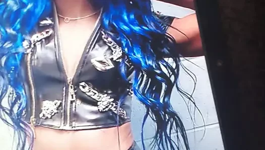 Sasha Banks boşalıyor 10