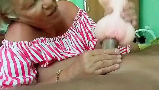 Üvey Annem Bana Bir Seks Bebeği Verdi