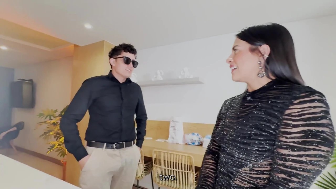 I Fuck My Husband’s Employee When He Leaves Me Alone