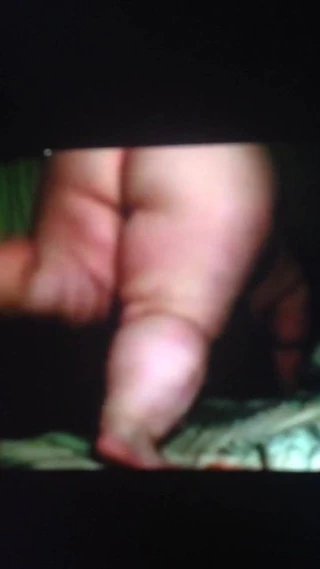 Eski video bbw cüce zeka büyük ganimet