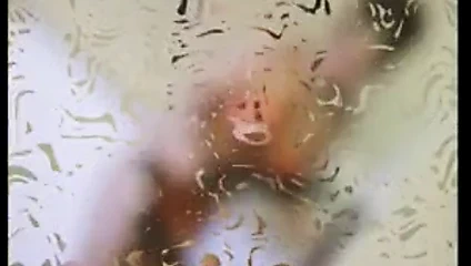 Amatörler bizim için soyunuyor