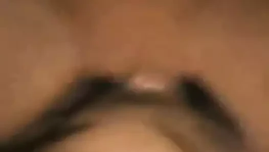 Klitoris sikme - boşalmak için bir Creampie