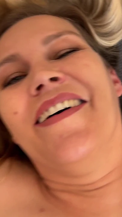 Hamile karnım önce sertleşiyordu, sonra fışkırtmak zorunda kaldım | Klip 1