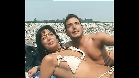 Le Spiagge del Peccato - Scene 1