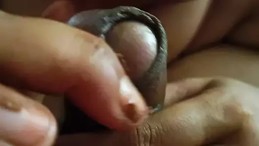 Chubby desi girl is lonely in her house