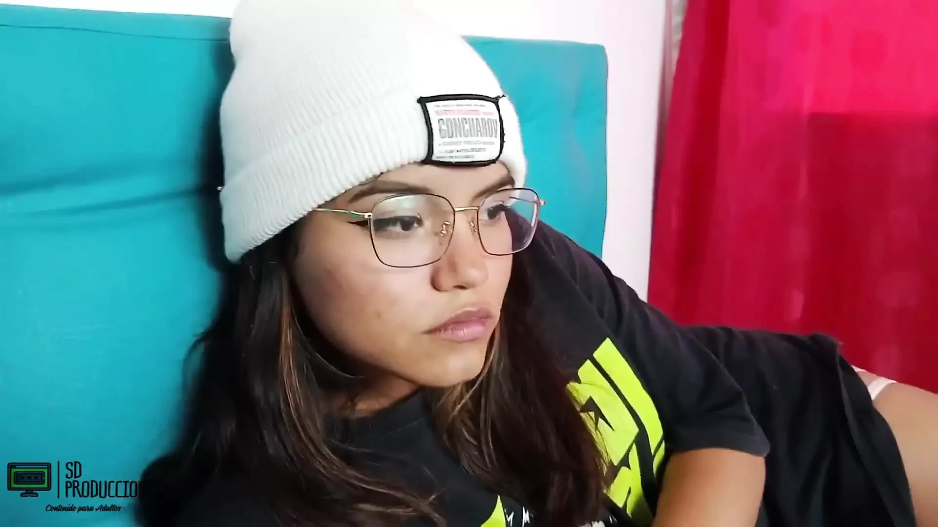 I’m Hot and I Want to Fuck My Step Sister Today