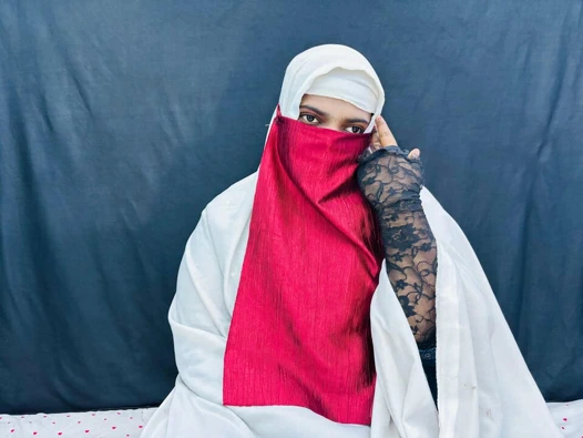 Doktor ne desi teyze ko choda, doktor ne desi bhabhi ko choda, doktor ne müslüman değecek ko choda