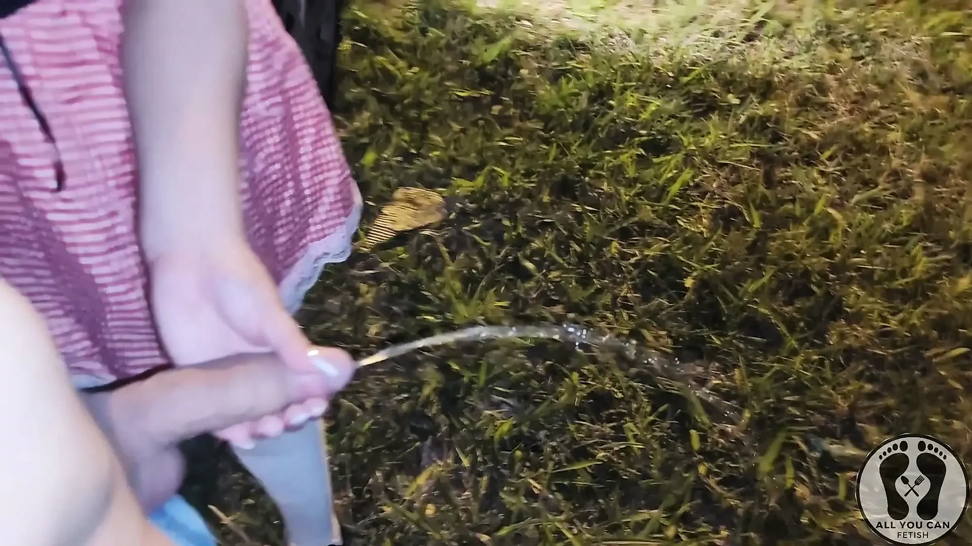 AXKILXNOW PEE COMPEELATION PISSING OUTDOOR