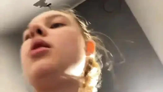 Extreme squirting and cumming in the gym