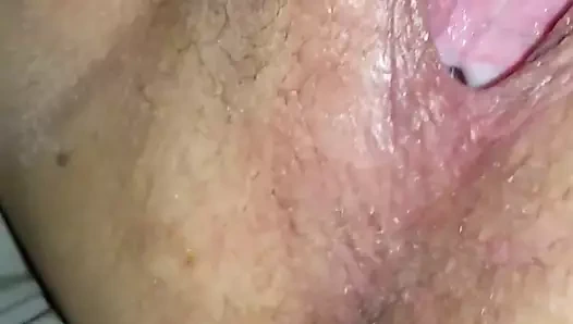 Adım adım annenin sıkı ıslak sulu kedi