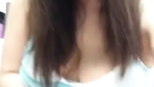 Asya model parmak kedi