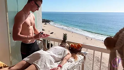 Sex Masseur on Call Did His Job Well on Public - Spirite Moon