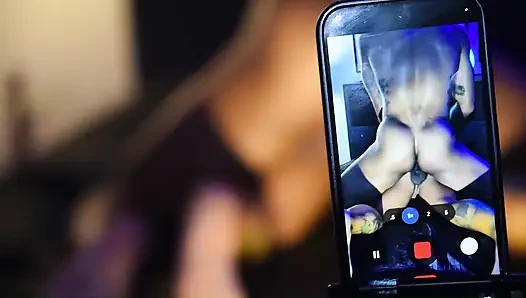 Zen beni diğerleri gibi sikiyor!!