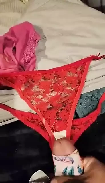 Трусики племянники снова